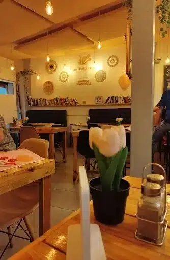 cafetería en Sevilla centro para desayunar